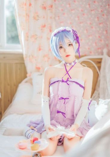 这里是久久伊人_4K神马影院在线