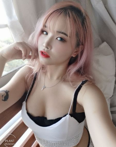 精品无码中出一区二区_蓝光免费在线观看