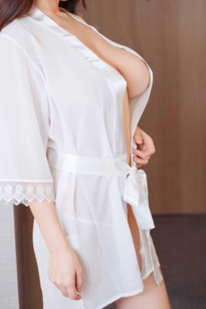 日本av在线一区二区_在线完整观看