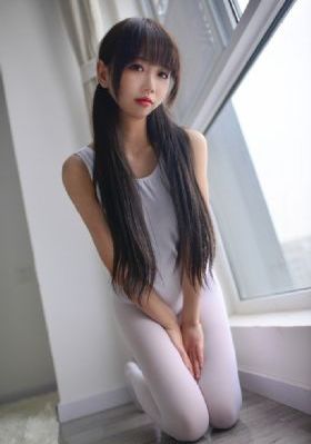 丰满裸体白嫩大尺度尤物_BD国语在线手机播放