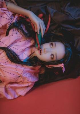插丰满少妇_BD英语在线观看高清